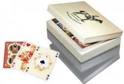 Karty LUX w szkatułce z logo Piatnika
