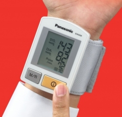 Ciśnieniomierz Panasonic EW 3006