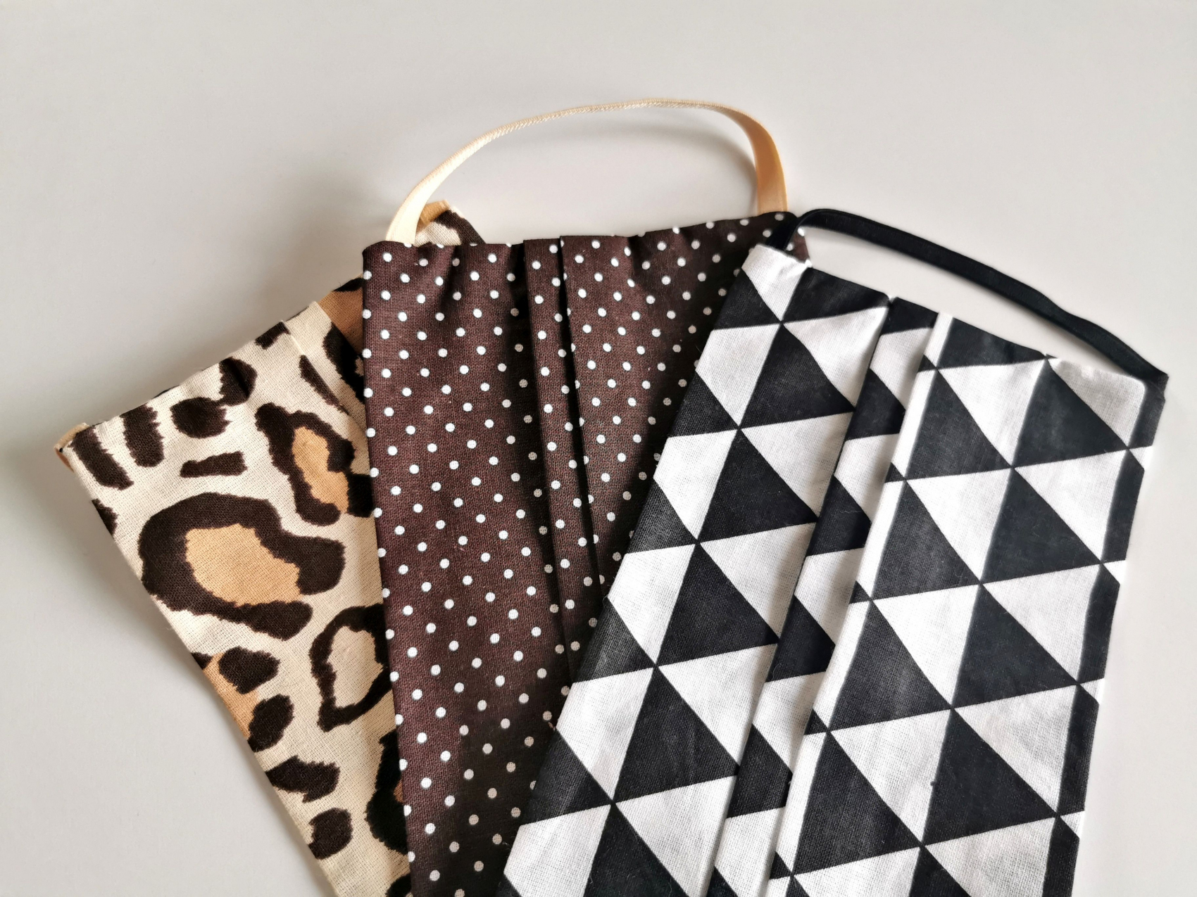 Maseczka ochronna różne wzory